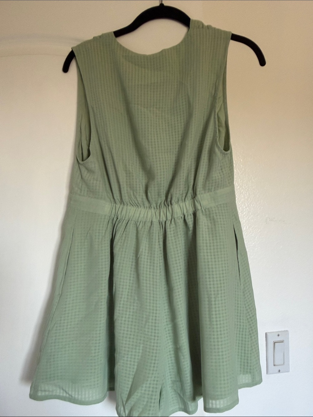 Urban Outfitters Sage Green Sleeveless Romper - Picture 4 of 5